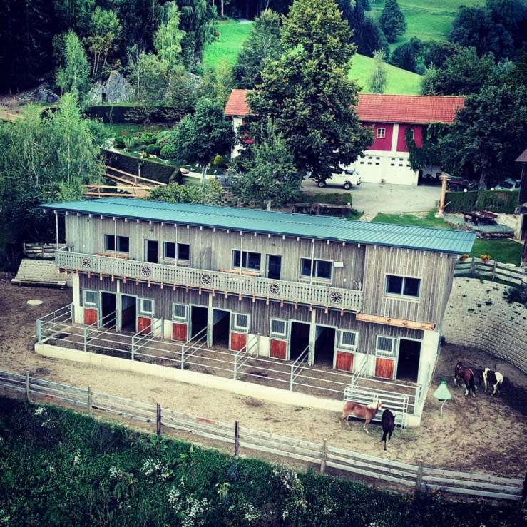 Erlebnisbauernhof Gutschi Ranch Kamp Kültér fotó